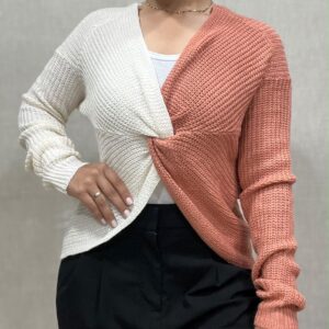 Saco de lana blanco con rosado